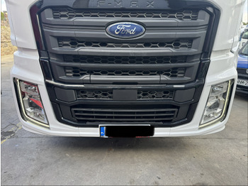 Bumper FORD
