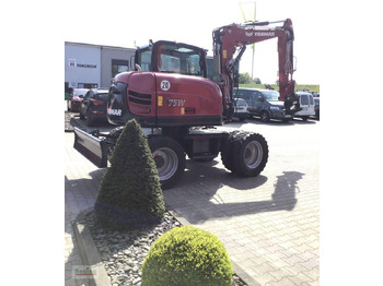 Wheel excavator Yanmar B75W: picture 4