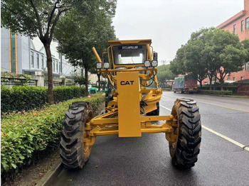 Grader Caterpillar 140H: picture 2