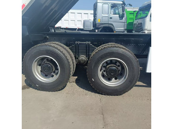 Tipper SHACMAN F3000: picture 3