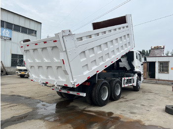 Tipper SINOTRUK HOWO: picture 5