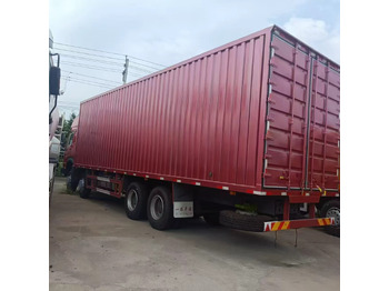 SINOTRUK HOWO on lease SINOTRUK HOWO: picture 3