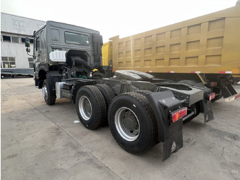 Tractor unit SINOTRUK HOWO