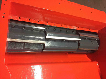 Industrial waste shredder WEIMA - SCHNEIDMÜHLE MIT HYDRAULIKSCHIEBER: picture 2