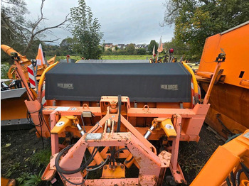 Snow plough UNIMOG