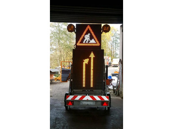 Trailer Verkehrsleitanhänger verkehrsicherungsanhänger Nissen Horizont: picture 5