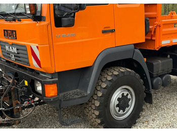 MAN * MAN 10-220 * Pług * Kiper Wywrotka Meiller * 4x4 * Zimowe Utrzymanie * Unimog * on lease MAN * MAN 10-220 * Pług * Kiper Wywrotka Meiller * 4x4 * Zimowe Utrzymanie * Unimog *: picture 4 MAN * MAN 10-220 * Pług * Kiper Wywrotka Meiller * 4x4 * Zimowe Utrzymanie * Unimog * on lease MAN * MAN 10-220 * Pług * Kiper Wywrotka Meiller * 4x4 * Zimowe Utrzymanie * Unimog *: picture 4
