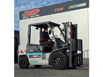 Diesel forklift UNICARRIERS