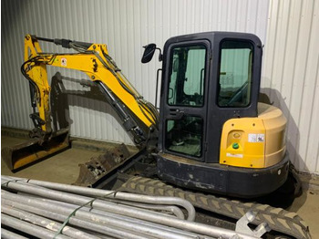 Mini excavator Bobcat E50: picture 2