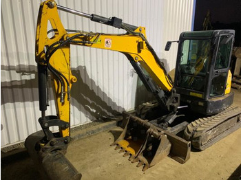 Mini excavator Bobcat E50: picture 5