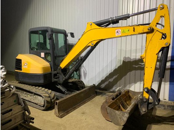 Mini excavator Bobcat E50: picture 3