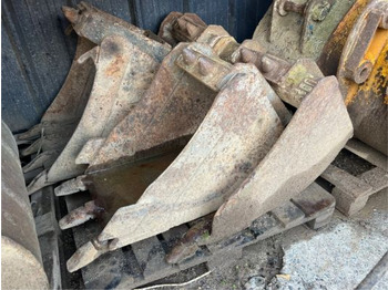 Excavator bucket