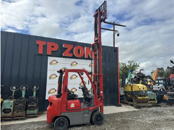 Diesel forklift NISSAN