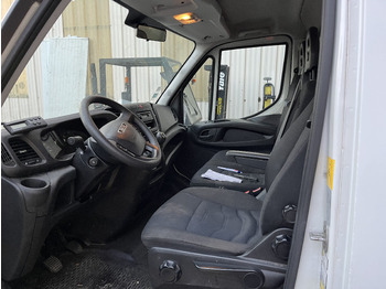 Refrigerated van Iveco Daily 35-120: picture 4