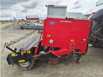 Combine seed drill Simulta-Junkkari 3000T - takapyöräkone - kiekkovantaat takana: picture 4