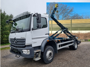 Hook lift truck MERCEDES-BENZ Atego 1323