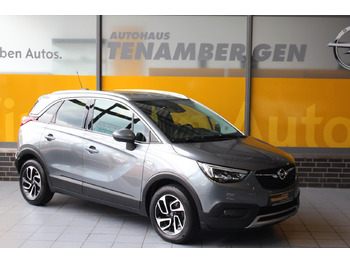 Sedan OPEL