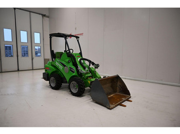 Wheel loader Avant 423: picture 5