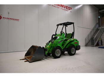 Wheel loader Avant 423: picture 2