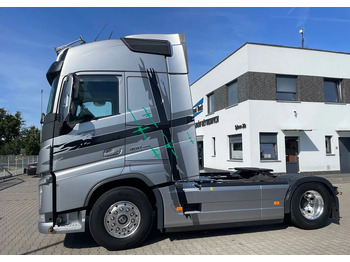 Tractor unit Volvo FH 460: picture 3