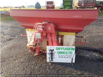 Fertilizer spreader LELY
