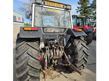 Farm tractor 1990 MF 390 4wd with or without loader: picture 3