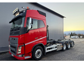 Hook lift truck VOLVO