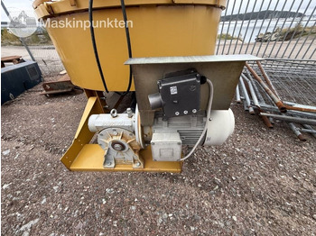 Concrete mixer Mammut TM 200 Betongblandare: picture 2