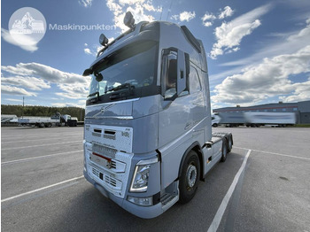 Tractor unit VOLVO FH 540