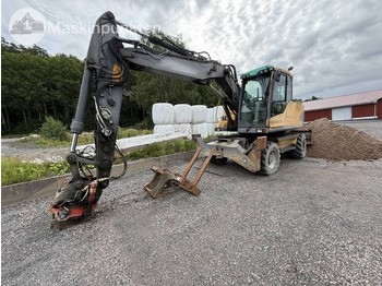Wheel excavator VOLVO EW140C