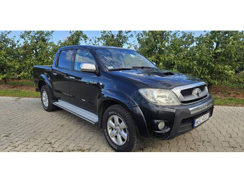 Pickup truck Toyota Hilux 3.0 SR5 automat 4x4: picture 3