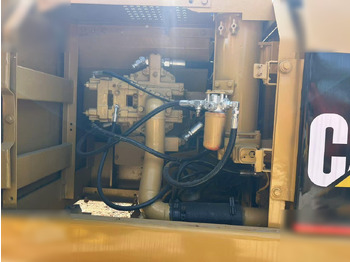 Crawler excavator CATERPILLAR 320BL: picture 5 Crawler excavator CATERPILLAR 320BL: picture 5