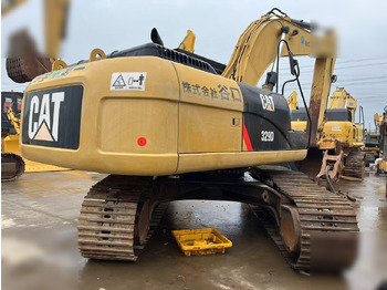 Crawler excavator CATERPILLAR 329D: picture 2