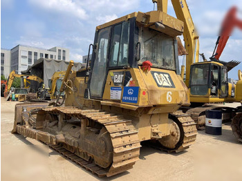 Bulldozer CATERPILLAR D6G: picture 4