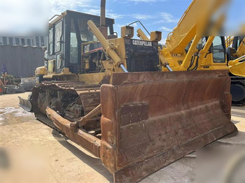 Bulldozer CATERPILLAR D6G: picture 2