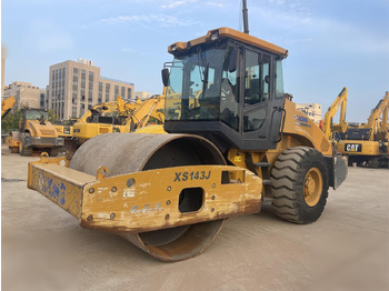 Compactor XCMG XS143J: picture 3 Compactor XCMG XS143J: picture 3