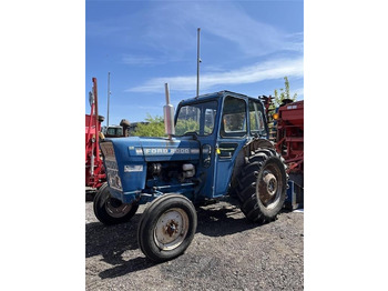 Farm tractor FORD