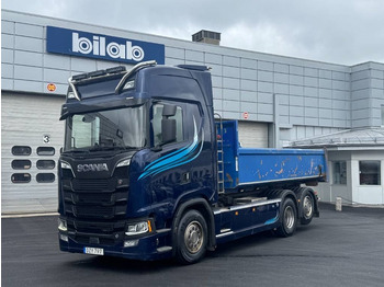 Hook lift truck SCANIA S 580