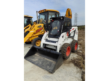 Skid steer loader