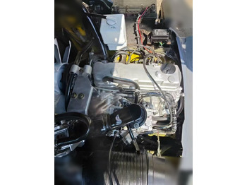 LPG forklift KOMATSU FD30-7: picture 2