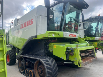 Combine harvester CLAAS Lexion