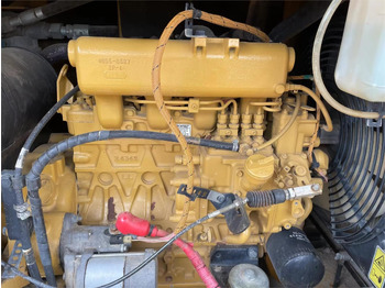Engine CATERPILLAR