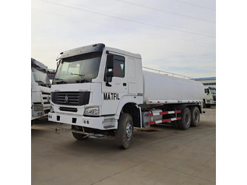 Tank truck SINOTRUK