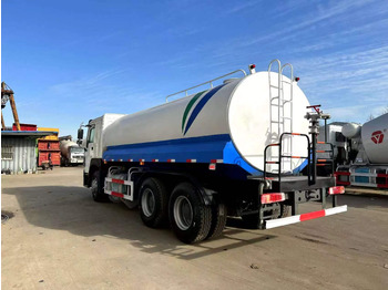 New Tank truck SINOTRUK 20  cubic  meters  tanker: picture 3