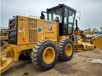 Construction machinery CATERPILLAR used second-hand grader CAT140K: picture 3