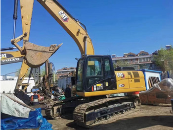 Crawler excavator CATERPILLAR 323