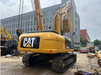 Crawler excavator CATERPILLAR 329D: picture 2