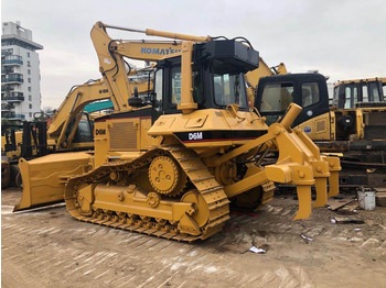 Bulldozer CATERPILLAR D6M: picture 2