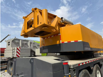 Mobile crane XCMG XCA260