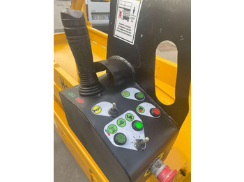 Scissor lift Haulotte OPTIMUM 8: picture 2 Scissor lift Haulotte OPTIMUM 8: picture 2